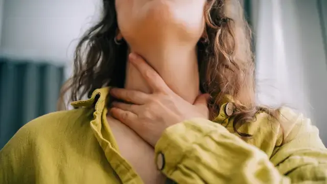 Woman Swallowed Live Frogs for Back Pain, Doctors Explain