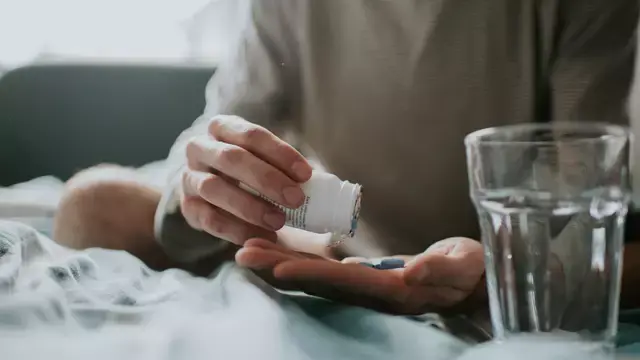 People With HIV Share Early Symptoms as Global Cases Rise